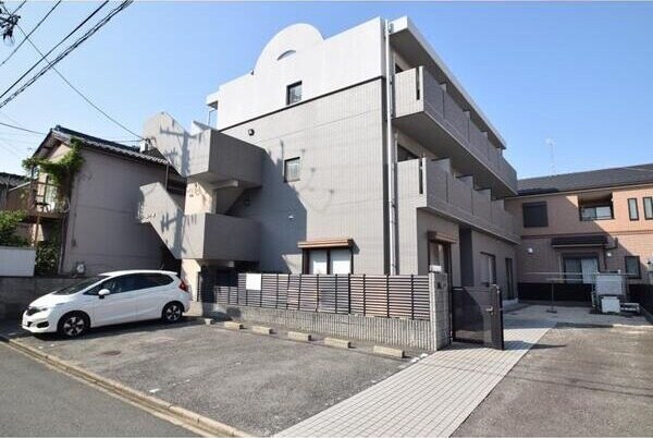 物件外観写真2　(建物外観を気になさる方へ、見た目の良い物件です)