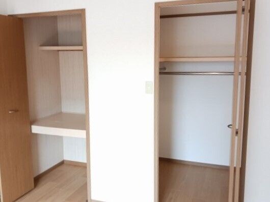 物件内観写真10　(収納があります)