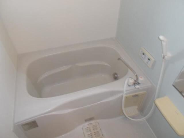 浴室(きれいなお風呂です)