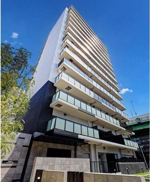 物件外観写真1　(外観もきれいです)