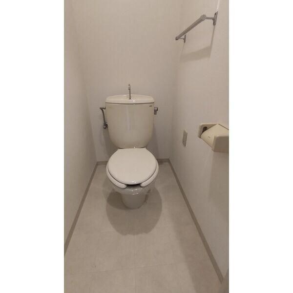 物件内観写真6　(トイレです)