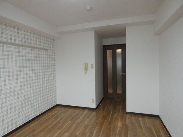 物件内観写真6　(おしゃれなリビングです)