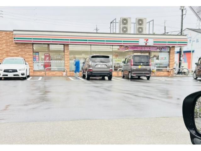 物件内観写真7　(セブンイレブン名古屋入場1丁目店 577m)