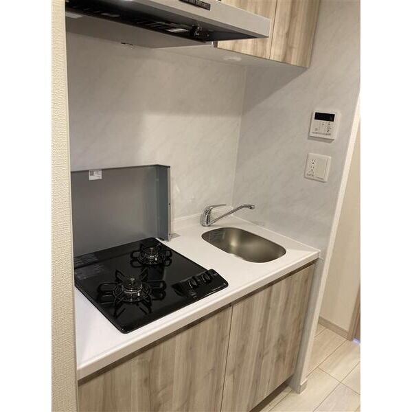 物件内観写真3　(キッチンでお料理をお楽しみください)