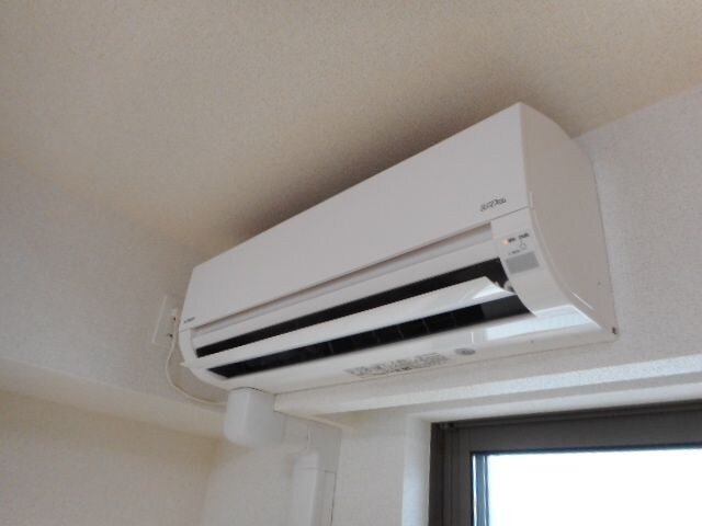 物件内観写真10　(エアコンです)