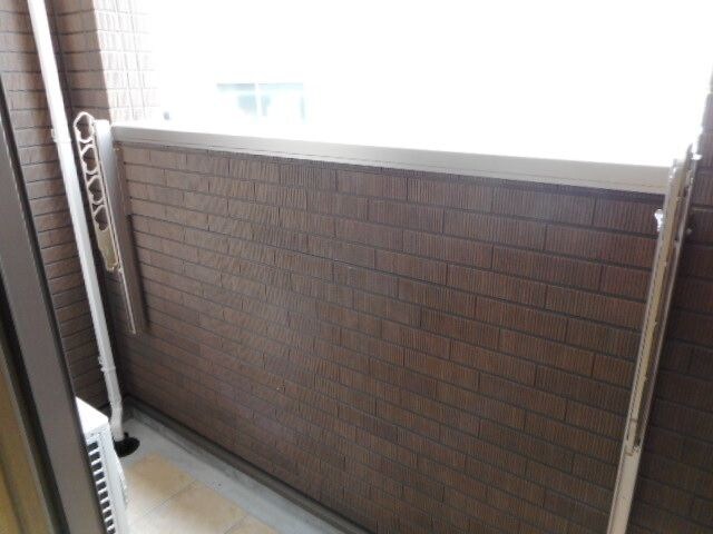 物件内観写真12　(バルコニーがあります)