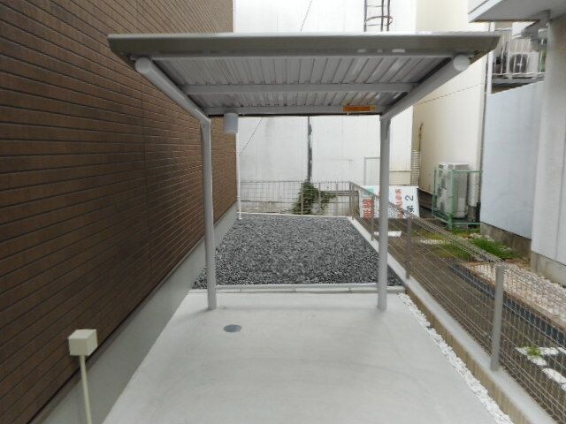 物件内観写真13　(駐輪場です)