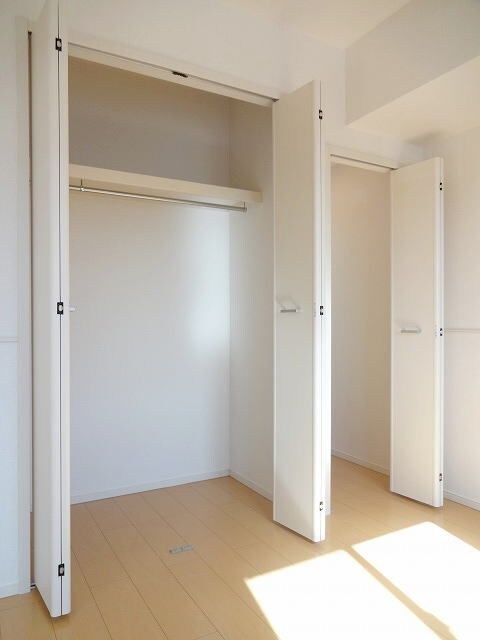物件内観写真8　(大きなものも収納できそうです)