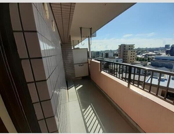 物件内観写真10　(お洗濯にも便利なバルコニー付き)