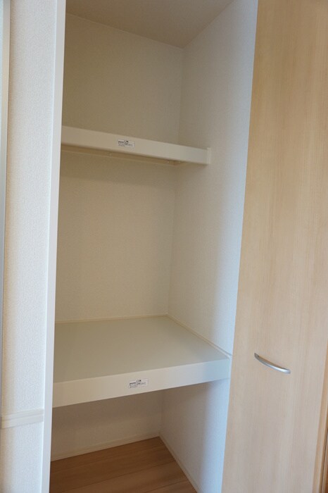 物件内観写真10　(十分な収納スペースがあります)