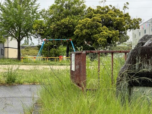 物件内観写真26　(中之通公園 1754m)