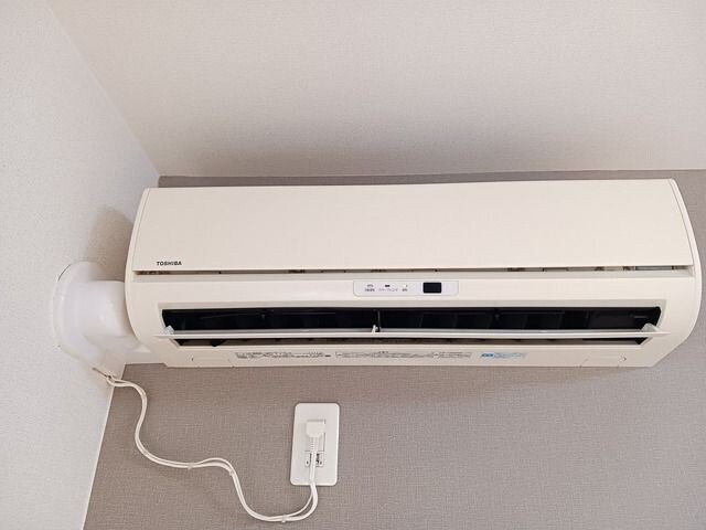物件内観写真10　(エアコンです)