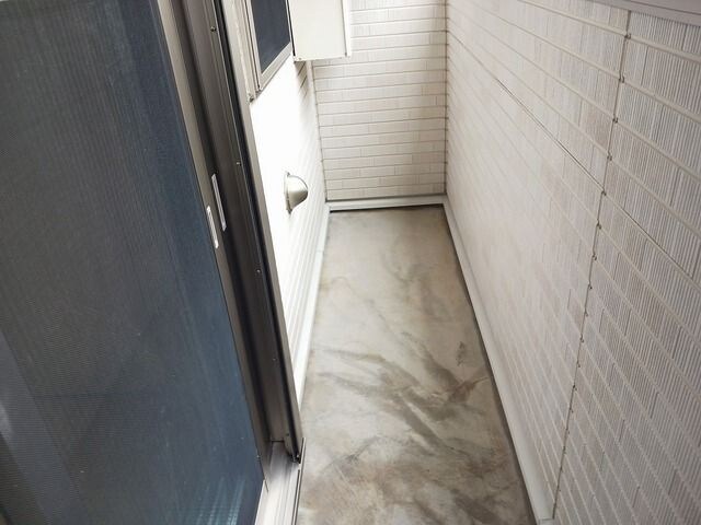 物件内観写真12　(落ち着いた時間を過ごせるバルコニーです)