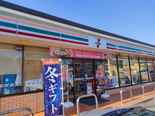 物件内観写真16　(セブンイレブン名古屋野立町3丁目店 1049m)