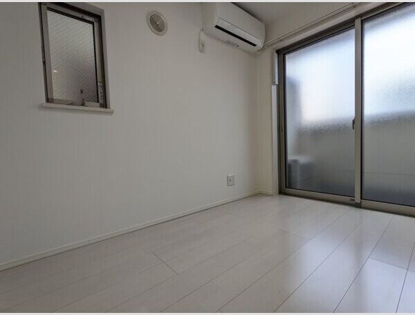 物件内観写真7　(寝室です)