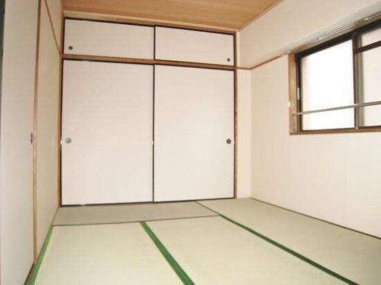 物件内観写真13　(和室があると、家にあたたかい雰囲気が生まれます)