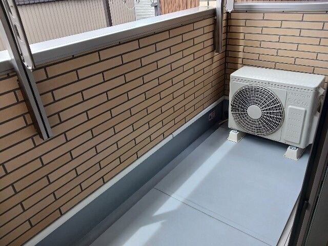 物件内観写真13　(お洗濯にも便利なバルコニー付き)