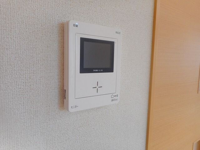 物件内観写真9　(モニター付きインターホンです)