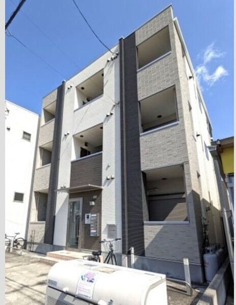 物件外観写真1　(おしゃれな外観です)