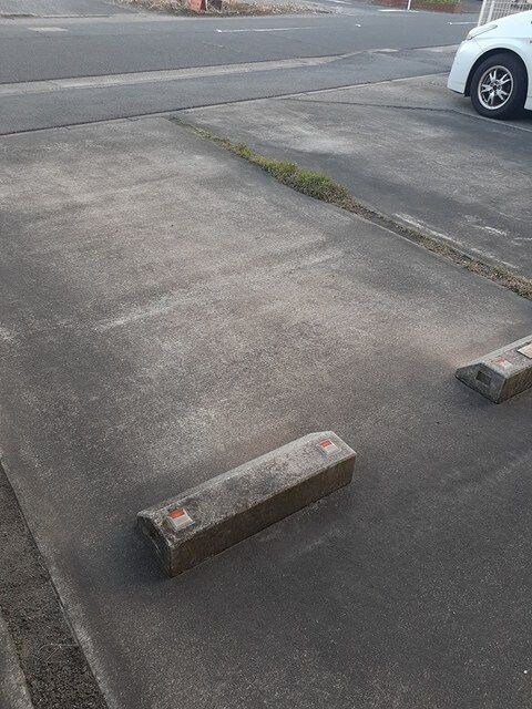 物件外観写真3　(カースペースがあります)