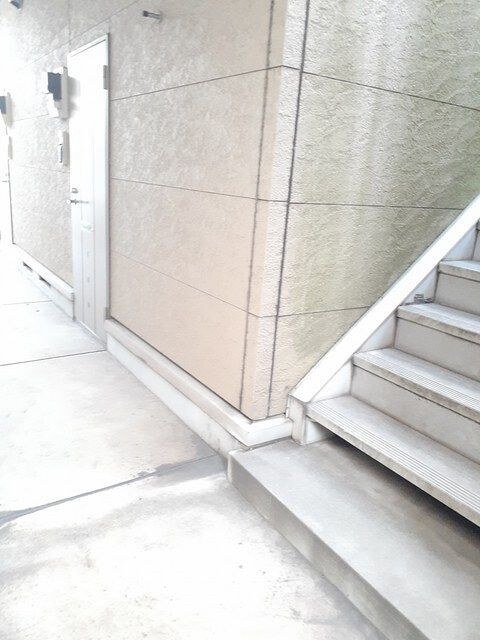 物件内観写真14　(階段です)