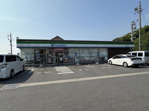 物件内観写真16　(ファミリーマート 高横須賀駅東店 1171m)
