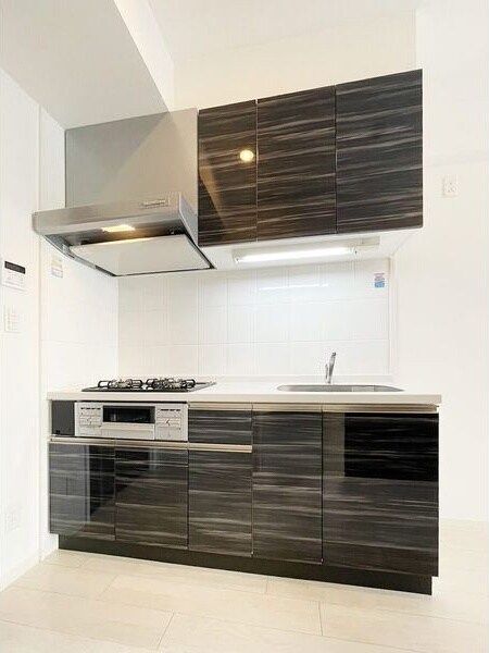 物件内観写真10　(キッチンでお料理をお楽しみください)