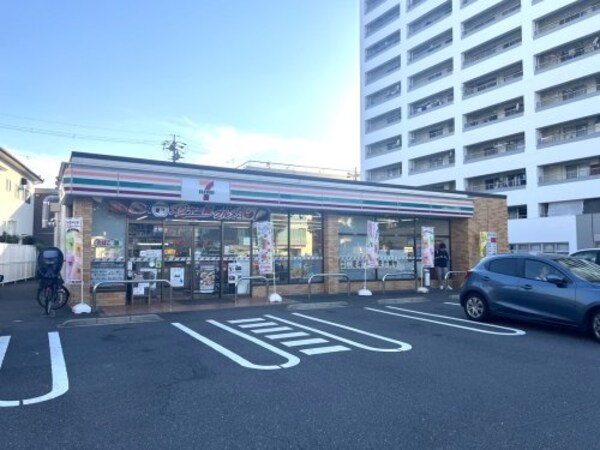 周辺環境(セブン-イレブン 名古屋旗屋２丁目店 270m)