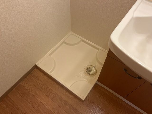 物件内観写真12　(洗濯機置き場です)