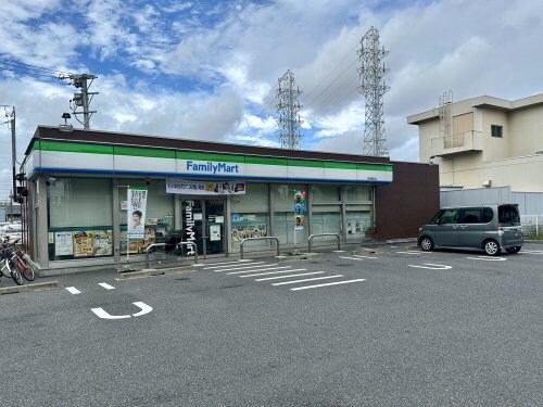ファミリーマート 笠寺駅前店