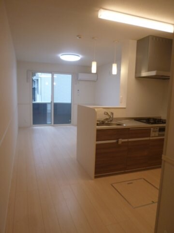 物件内観写真8　(内装です)