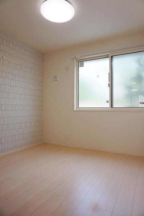 物件内観写真24　(洋室です)