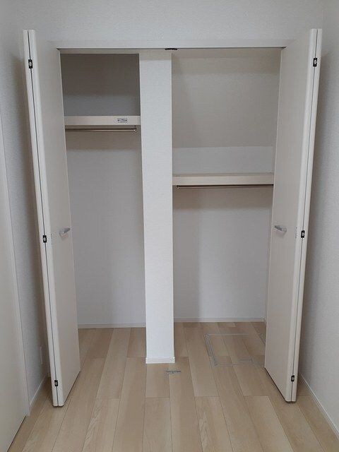 物件内観写真10　(収納のためのスペースです)