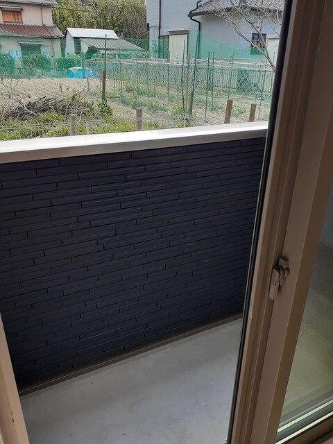 物件内観写真11　(バルコニー付きです)