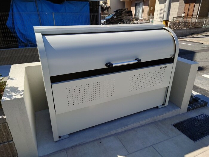 物件内観写真15　(ゴミ置き場)