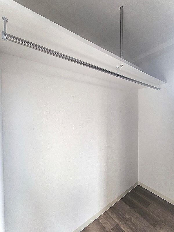 物件内観写真18　(こまごまとしたものを収納できそうですね)