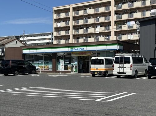 物件内観写真16　(ファミリーマート緑浦里四丁目店 1012m)