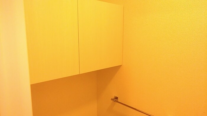 物件内観写真14　(小物を収納するのに便利です)