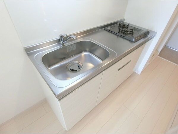 物件内観写真3　(お料理しやすいキッチンです)