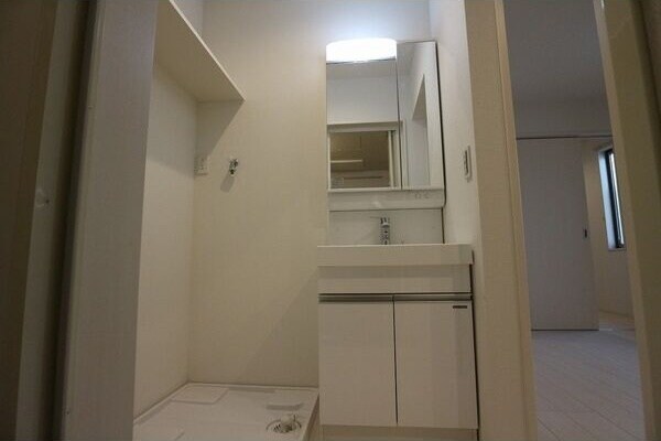 物件内観写真6　(洗面所です)