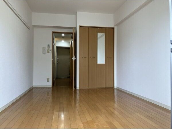 物件内観写真7　(十分な収納スペースがあります)