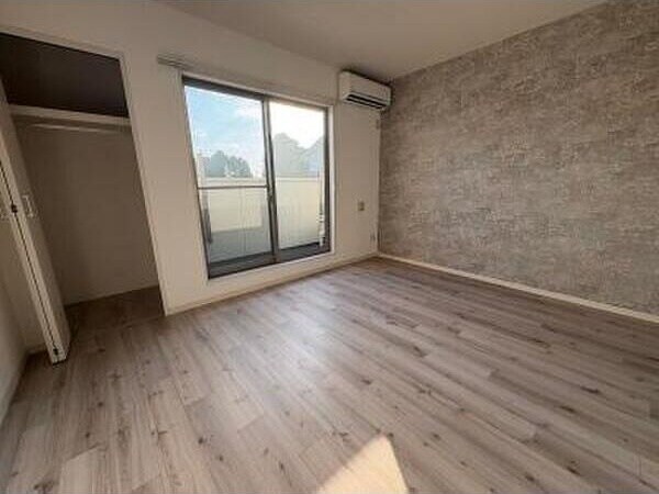 物件内観写真8　(十分な収納スペースがあります)