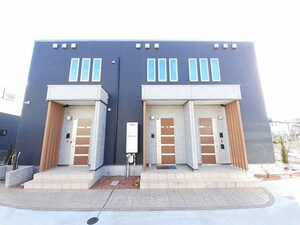 Ｐｅａｃｈ　Ⅲ外観写真