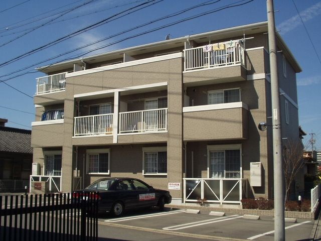 物件外観写真1　(外はこのようになっています)