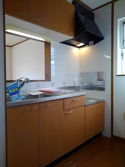 物件内観写真4　(きれいなキッチンです)