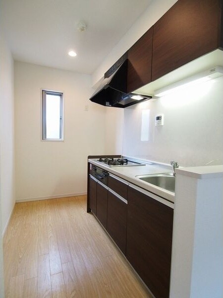 物件内観写真4　(きれいなキッチンです)