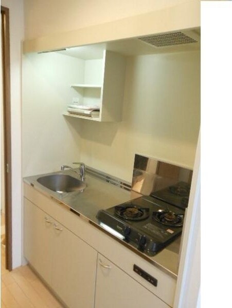 物件内観写真3　(キッチンでお料理をお楽しみください)