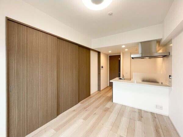 物件内観写真7　(おしゃれなリビングです)