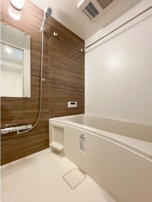 浴室(落ち着いた空間のお風呂です)