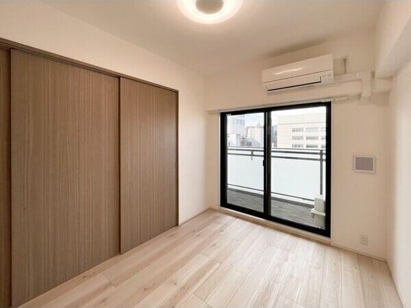 洋室(明るい洋室です)